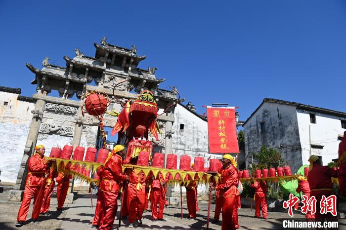 21點：全國百名攝影師走進安徽歙縣 聚焦徽派文化遺産